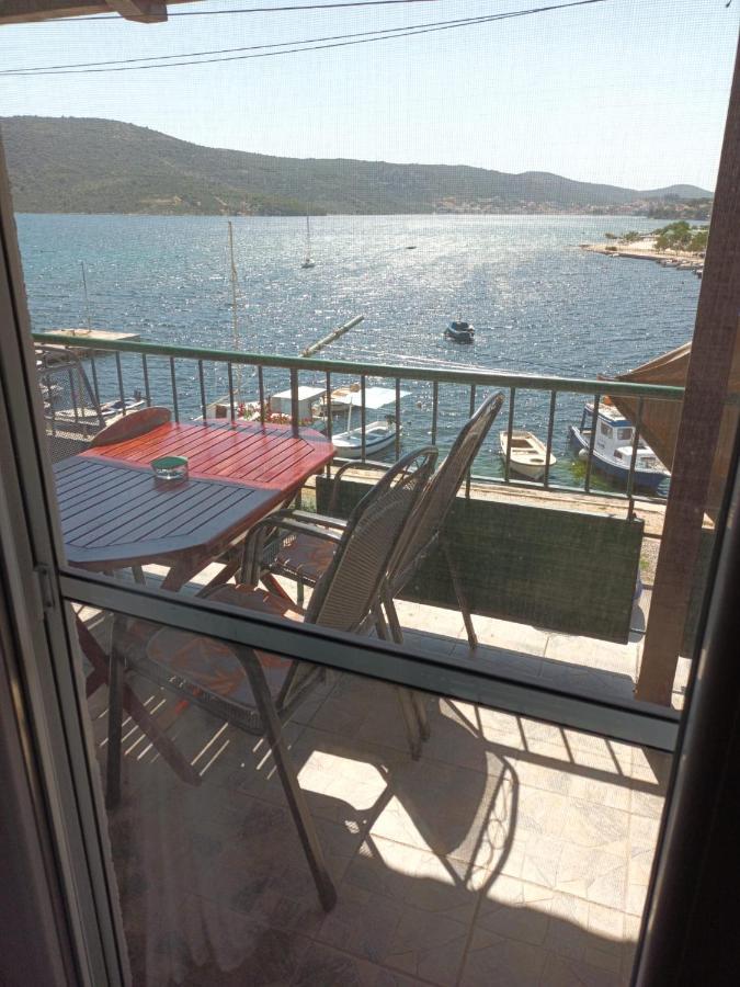 Sea View Apartment Sunrise Poljica & Blue Lagoon Rent A Boat Kültér fotó